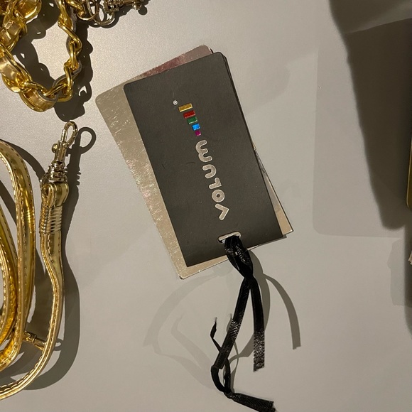 Volum Reversible GoldBronze Sequins Clutch - Picture 9 of 13